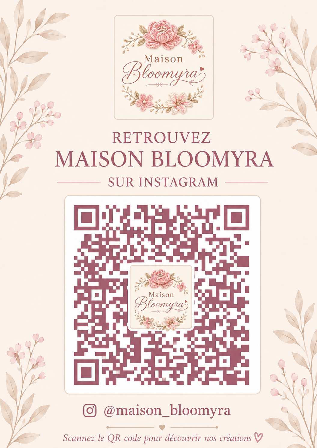 Logo officiel Maison Bloomyra, fleurs roses et feuillage autour du nom
